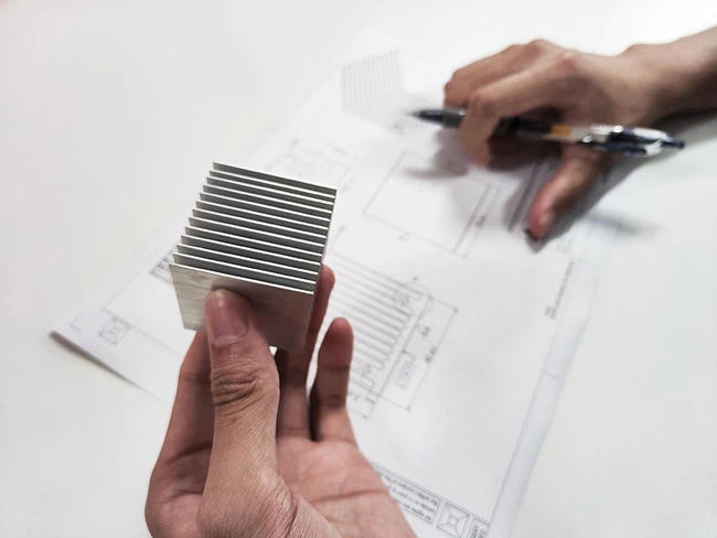 1Custom Heatsinks Design 1Custom Heatsinks Design